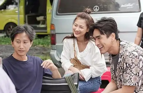 孤注一掷2低配爱情版金晨孙阳合作再次行骗
