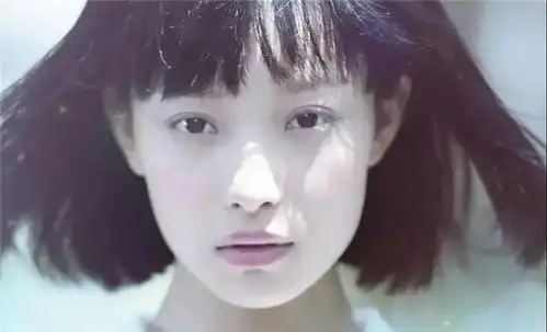 影人聚焦倪妮独特的高级美,不再是她的限制
