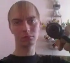 俄单身男女相亲网上晒奇葩照求脱光