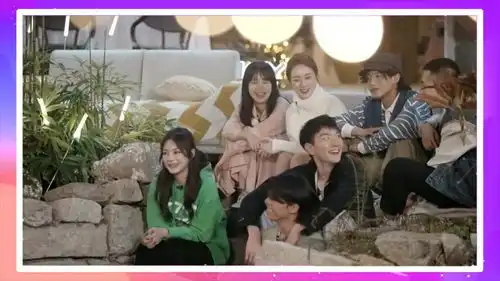 怦然心动20岁新同学刘子萌笑起来真好看呀,很乐观的一个女孩