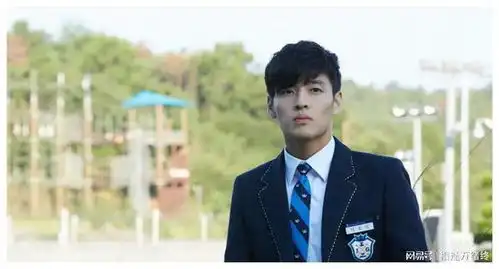 继承者们9年,朴信惠结婚,金宇彬痊愈,李敏镐继续走花路
