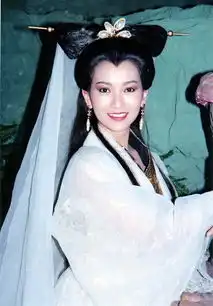 43岁牛莉逆生长组图盘点惊艳时光的逆生长女神