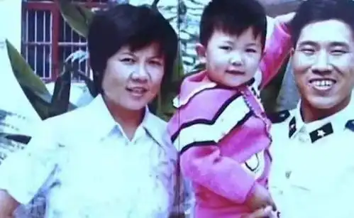 大孝子杜旭东让丧夫继母老有所依,你依然是我的妈