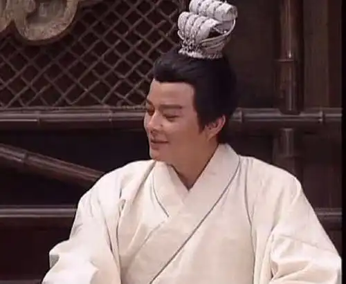 孙尚香是周瑜秘密培养的女间谍赔了夫人又折兵是给诸葛亮下的套
