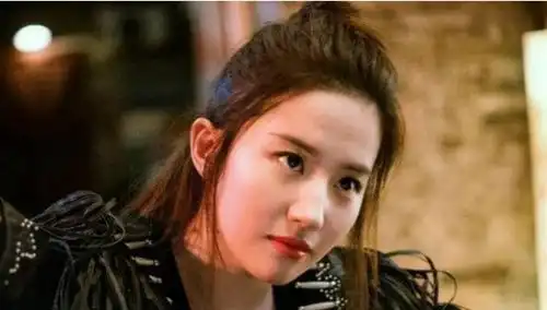 二代妖精刘亦菲的结局是什么