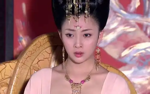 胖美人杨玉环,睡觉时的一个坏习惯,常人无法忍受,皇帝却很喜欢

