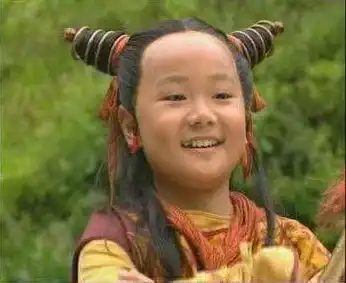 杨紫做了线雕隆鼻整容医生直接挂出香蜜鼻子处三条线剧照
