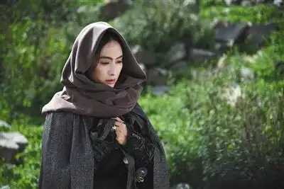 如果上天再给她一次机会朱茵仍会选择现在的生活
