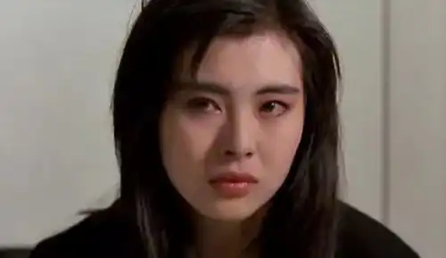 整容毁了多少童年女神,萧蔷王祖贤娄艺潇,面目全非成毁容