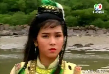 29年前这部剧是周星驰无厘头表演的起点,暗藏最美蓝洁瑛罗慧娟
