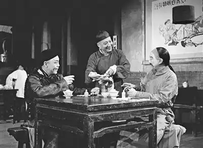 它的每一次舞台亮相都成为文化热点
