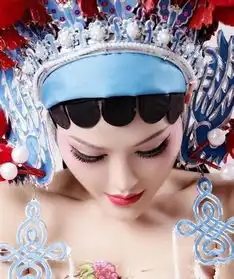女主播京剧半裸照上下失守尺度直逼龚玥菲
