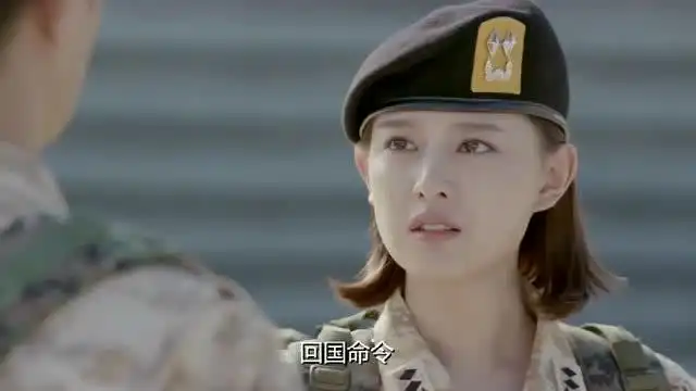 太阳的后裔明珠刚到乌鲁克,大荣却被调回国,他们的爱情好曲折

