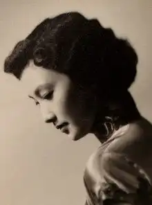 小龙女原型辞世金庸小说中王语嫣一颦一笑都跟夏梦相似