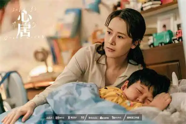 心居昨晚开播从买房卖房开始,但说的不是蜗居那点事