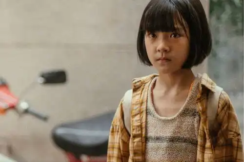 3年后再看隐秘的角落3个坏小孩,谁能成00后演技之光