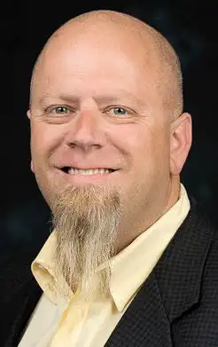 现实版绝命毒师白天大学教授夜里犯罪头领
