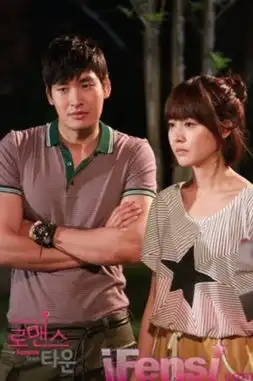 浪漫小镇热播成宥利敬业与搞怪兼具
