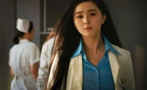 范冰冰剧照阴阳合同