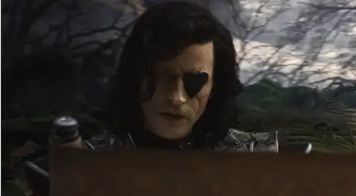 爱丽丝梦游仙境人物剧照曝光魔幻气氛浓郁
