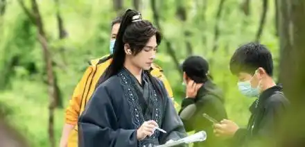 赵露思凭什么能搭上杨洋,出演且试天下,看到剧照终于明白了
