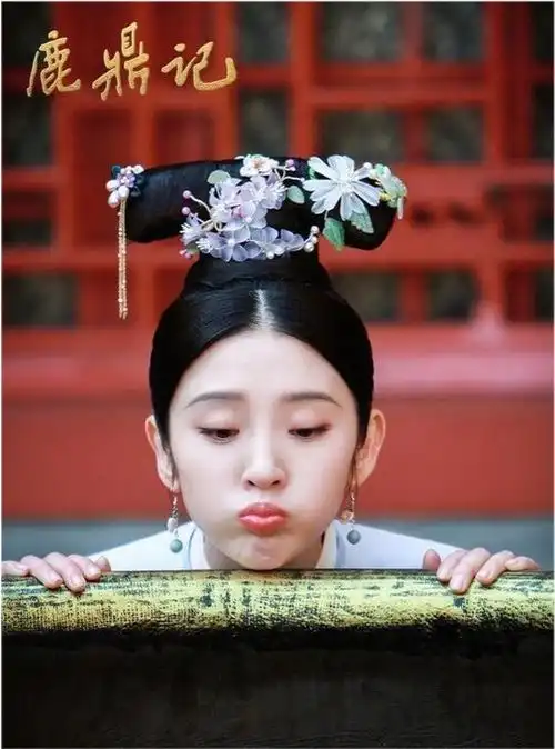 唐艺昕饰演新版鹿鼎记建宁公主,张若昀帮忙转发宣传,又撒狗粮