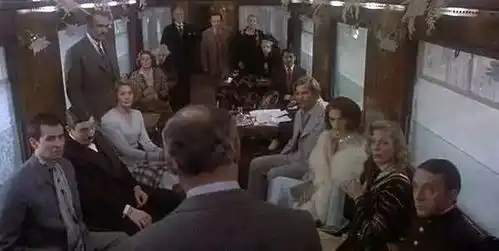 11月9日晚首映东方快车谋杀案结尾悬念,竟然十三人
