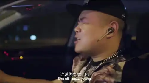 煎饼侠小岳岳的这段表演贼贱,挨个给明星姐姐打电话,生怕人家不知道你人缘好
