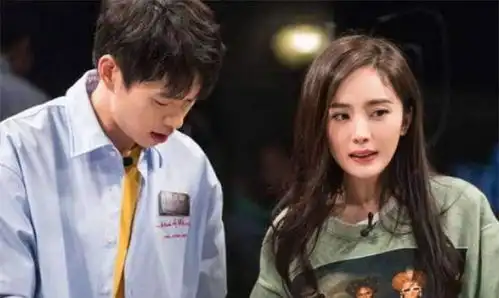 杨幂魏大勋恋情再添实锤,被拍到一起吃冰激淋,进入同一家酒店
