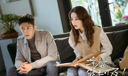 没等到关晓彤绝美古装剧,150斤角色电影先来了,男主曾搭档热巴
