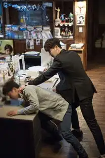 w两个世界公开李钟硕剧照高难度武术动作一次性完成