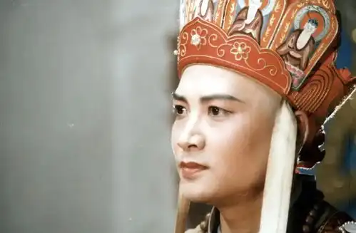 再看86版西游记,原来帅哥这么多,那会儿的演员可真够古典啊
