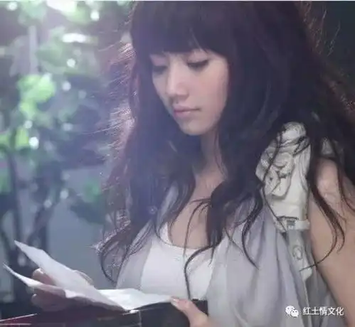 龙南男子宁有眼福啦美女歌手来龙南助力旅游文化节赶紧看看......