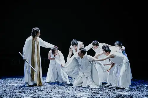 央华戏剧再推新作舞台剧戎夷之衣在京首演
