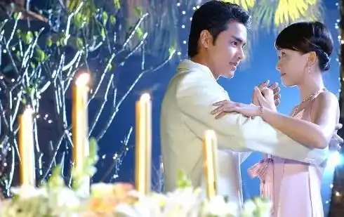 王子变青蛙泰版海报放出,男主为中泰混血,女主演技无力吐槽