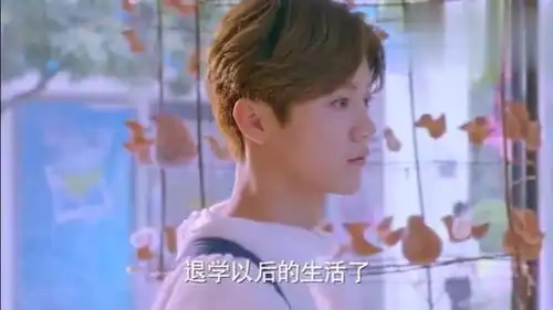 甜蜜暴击鹿晗变身扮小白兔玩偶了,超呆萌,超可爱