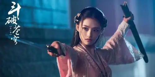 周冬雨片酬1个亿,林允都有4000万不红的他自费20万才能演
