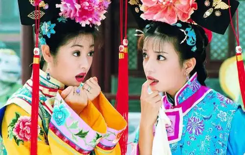 以细节出名的甄嬛传也有失误,清朝的公主地位高,但生活悲惨