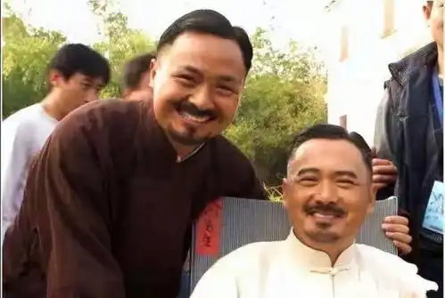 笑不活了,明星替身被曝光,堪称神似看到杨幂替身,差点被笑死成龙吴京赵文卓实力派演员网易订阅
