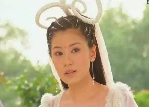 2次未婚先孕,干爹又赠5000万别墅,贾静雯的情史让人大跌眼镜