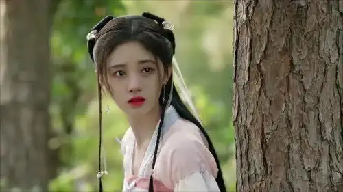 徐晋丢的暗器,被樵夫一棍子敲了回去,傅容侥幸逃过一劫