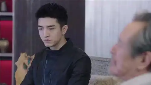 你和我的倾城时光老爸一个举动暴露细节,金瀚这一开太帅了