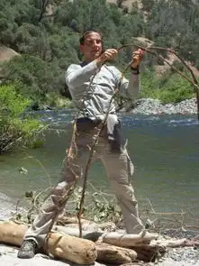 荒野求生传奇主持人贝尔被解聘组图
