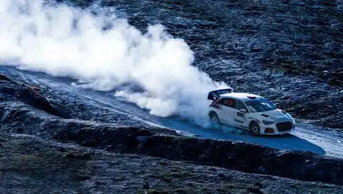 巴音布鲁克没有海