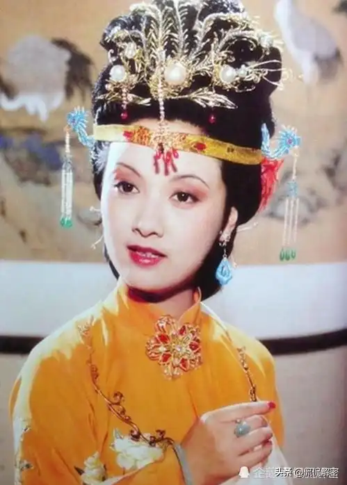 87版红楼梦主角的珍贵照片曝光,陈晓旭张莉也太美了吧
