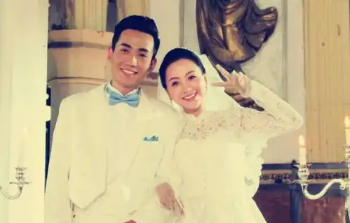 赵丽颖要后悔她是朱一龙唯一承认的女神,人美身材好
