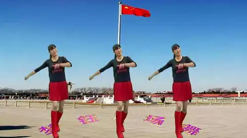 广场舞红星闪闪放光彩怀旧经典老歌,儿时的回忆,舞步好看
