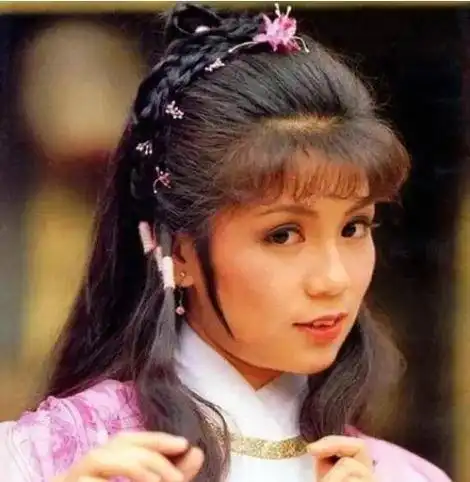 黄蓉明明天赋绝顶,为何武功却未达到绝顶这其实是聪明人的通病
