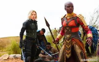 复仇者联盟3复仇者联盟4海量超清剧照寡姐鹰眼牵手黑豹飞身踢腿
