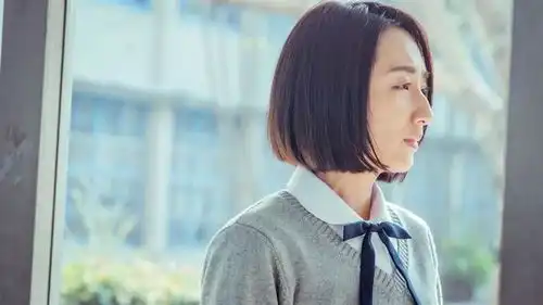 2020流行什么发型气质女神宋慧乔lisa告诉你